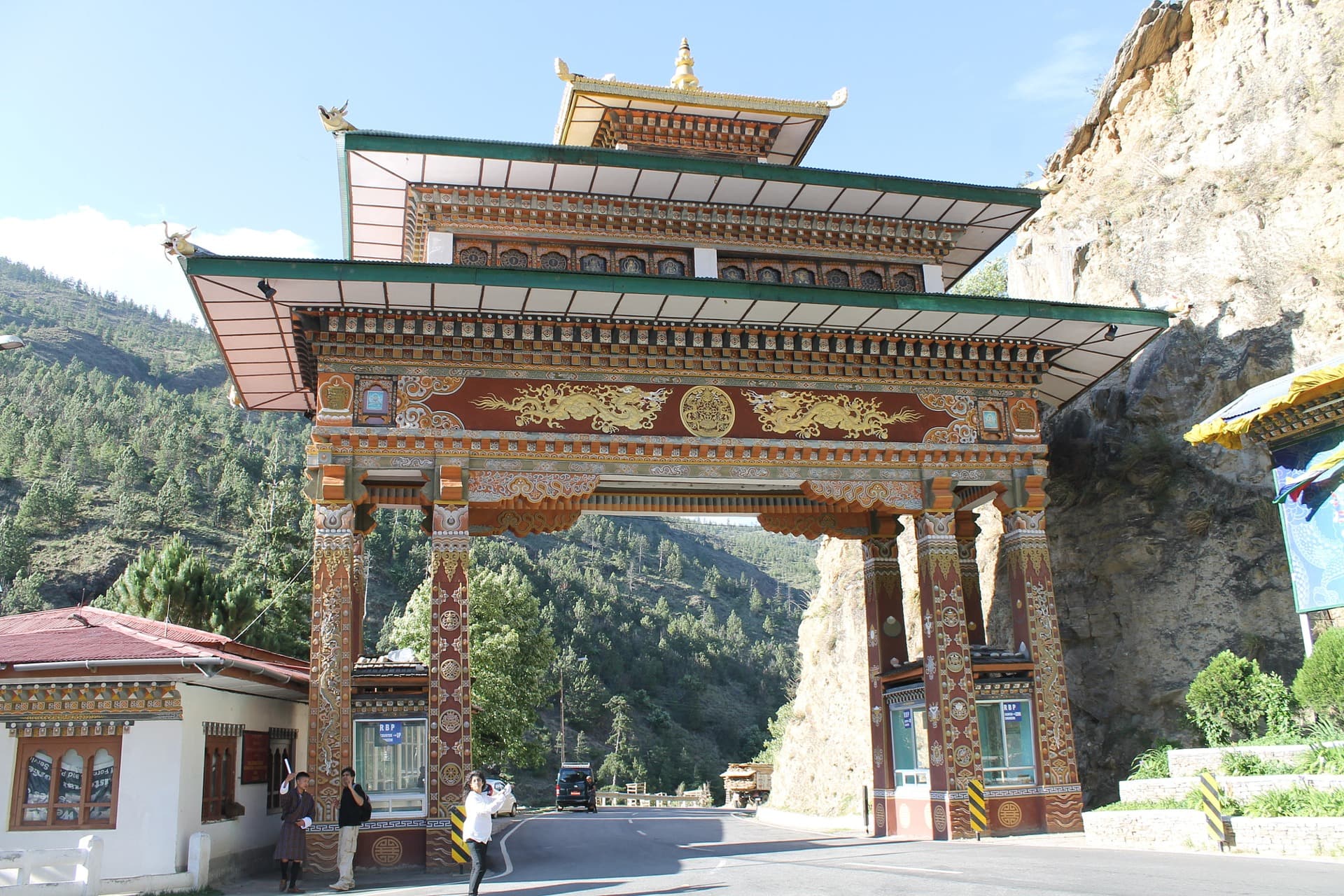 Bhutan 06 Nights & 07 Days - 2N Phuentsholling, 2N Thimpu, 2N Paro